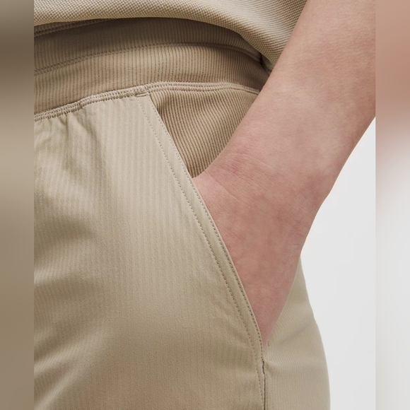 LULULEMON dance studio midrise jogger in sheer oak size 4 in great condition. - Picture 5 of 12